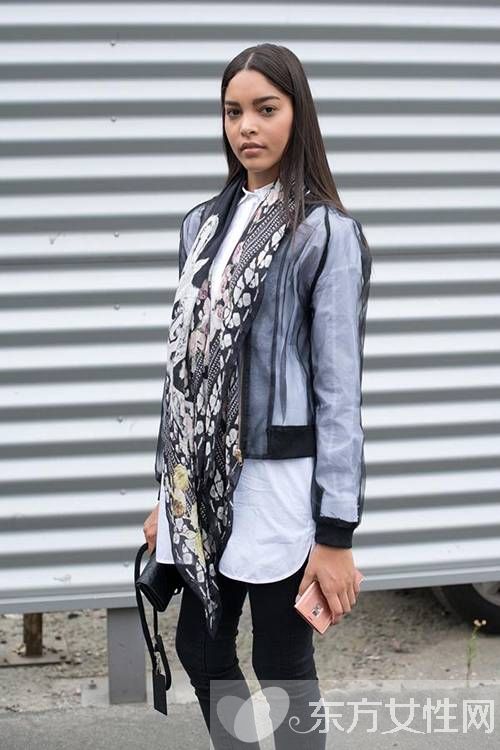 白襯衫單品搭配 學(xué)會了這幾招怎么穿都不膩