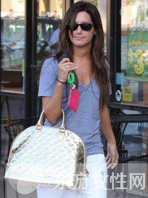 女星教你如何搭配lv手包 讓你盡顯奢華大牌感