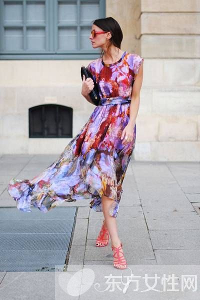 歐美風(fēng)羅馬高跟鞋搭配術(shù) 絕對(duì)讓你回頭率飆升