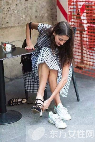 矮個子平底鞋搭配技巧 這么穿看起來很高挑哦