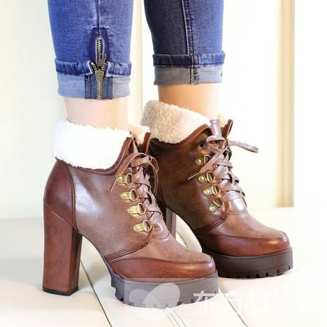 秋冬短靴保暖又時尚 讓你腿部更加修長