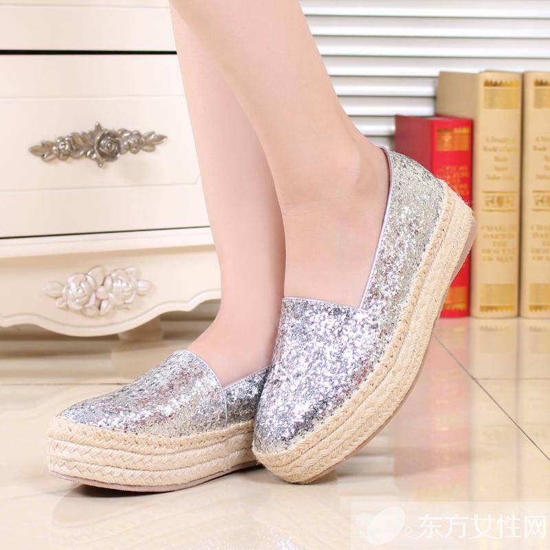 2016女生新款時尚旅行鞋 讓你出行無憂