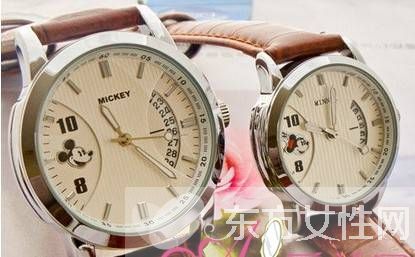 時尚休閑情侶手表 大牌潮流范兒盡顯