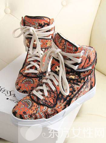 2016新款時(shí)尚運(yùn)動(dòng)鞋來襲 這些鞋讓你活力十足