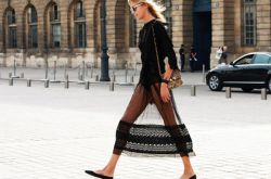 小白鞋穿膩了 不妨來一雙永不過時的小黑鞋