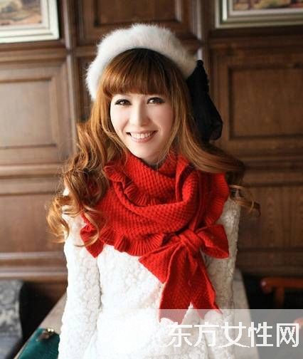 紅色圍巾搭配法則 對單調(diào)沉悶的冬天say no