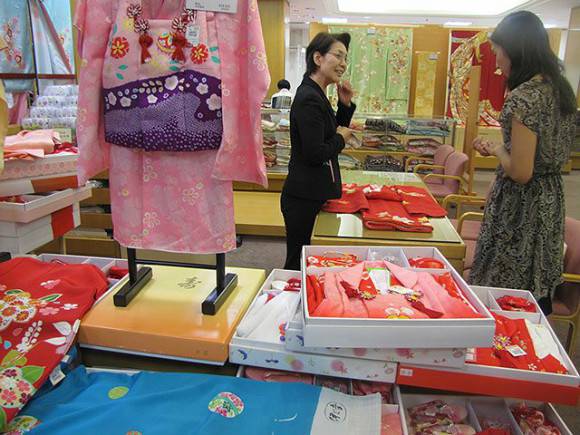 日本和服的由來 和服竟成為時(shí)尚圈的時(shí)髦單品