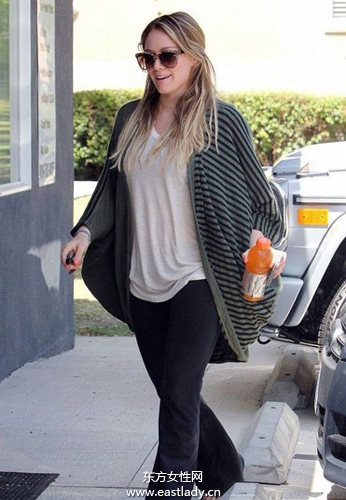 針織衫怎么搭夠潮 跟時尚達人穿出潮范