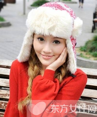 時(shí)尚皮草毛線雷鋒帽 御寒簡(jiǎn)潔又不失可愛