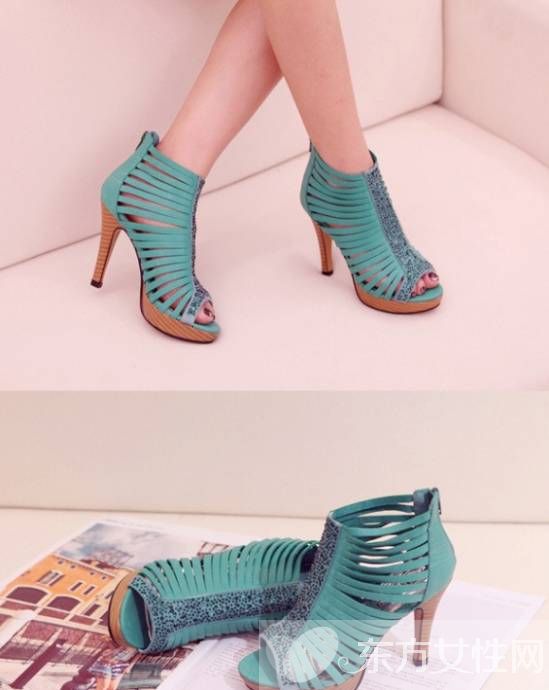 夏季女生時(shí)尚皮涼鞋 充滿著可愛的潮流感