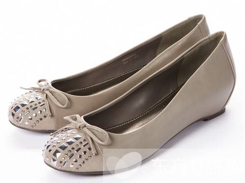 2016新款單鞋搭配法則 輕松打造時(shí)尚甜美形象