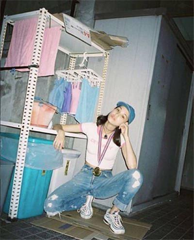 復(fù)古棒球帽強(qiáng)勢回歸 看日韓臺女星如何穿搭