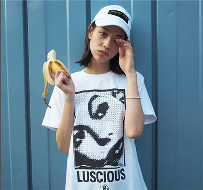 復(fù)古棒球帽強(qiáng)勢回歸 看日韓臺女星如何穿搭