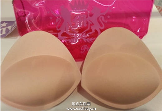 身材不完美沒(méi)關(guān)系 三種泳衣款式藏住你的缺點(diǎn)