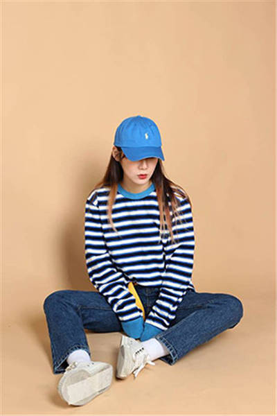 復(fù)古棒球帽強(qiáng)勢回歸 看日韓臺女星如何穿搭