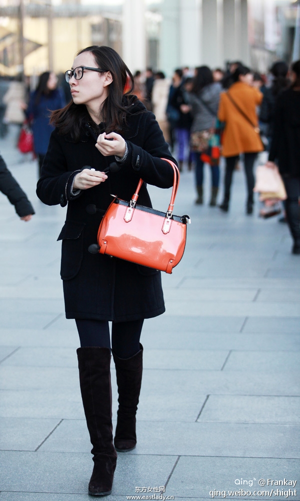 初春時(shí)尚街拍配件搶鏡