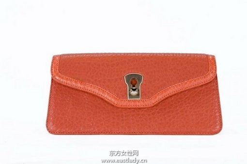 Me Char手包搭配簡(jiǎn)單就好