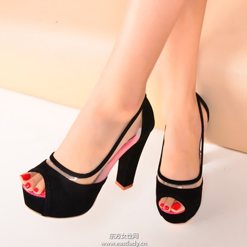 2013新款魚嘴鞋超透氣材質(zhì)讓雙腳得到悉心呵護