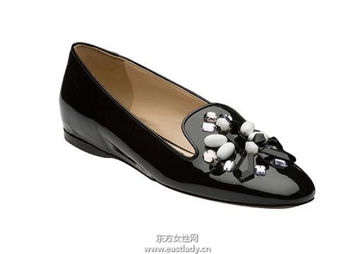 精致甜美平底鞋彰顯青春少女的活潑氣質(zhì)