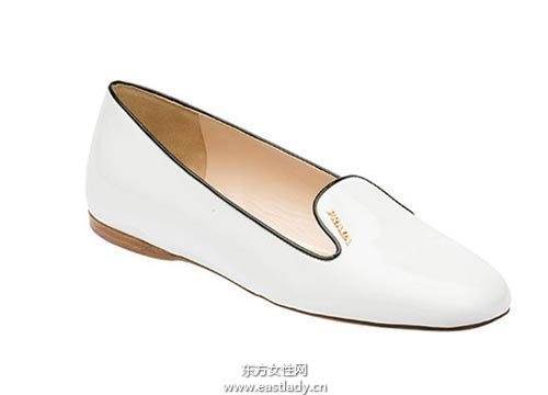 精致甜美平底鞋彰顯青春少女的活潑氣質(zhì)