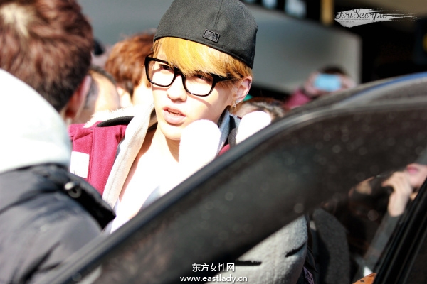 造型精致鴨舌帽時(shí)尚指數(shù)瞬間得到提升