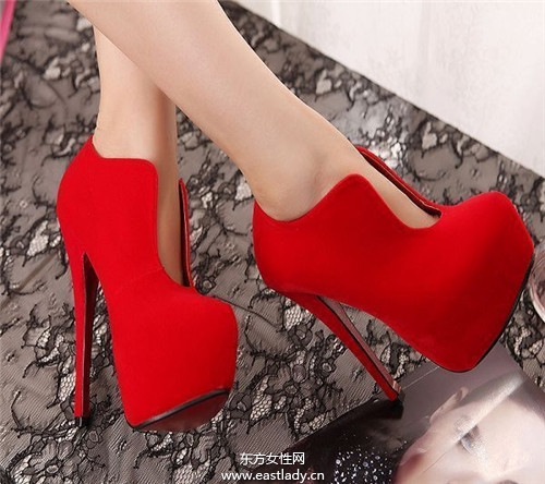優(yōu)雅女人必備的高跟鞋