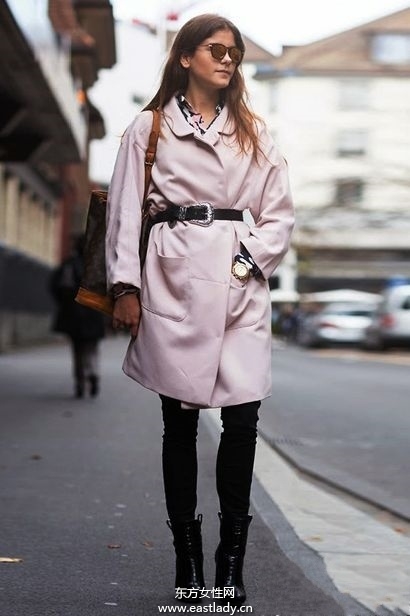 腰帶搭配立馬穿出小蠻腰