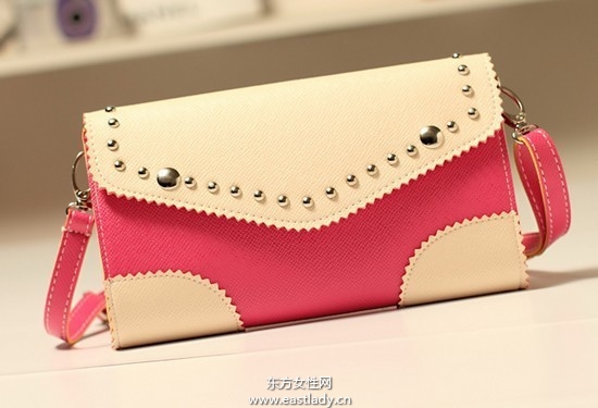 簡約實(shí)用手拿包出席公共活動(dòng)不錯(cuò)的選擇