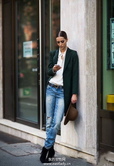 初春新款最潮短靴讓人看起來更加高挑