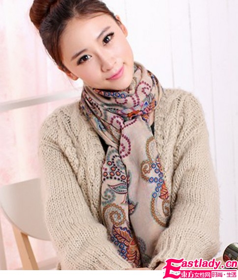 時(shí)尚圍巾單品給冬日添溫暖