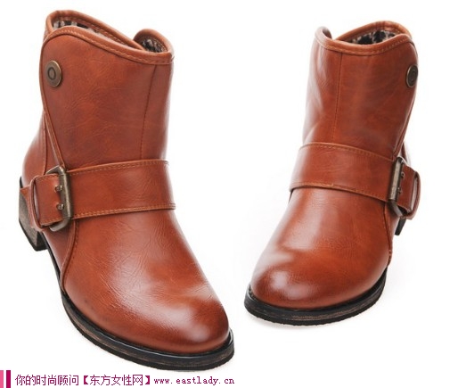 增高魚嘴松糕單鞋 彰顯時尚活力