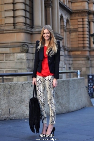 2013年最熱的尖頭高跟鞋讓你女人味十足