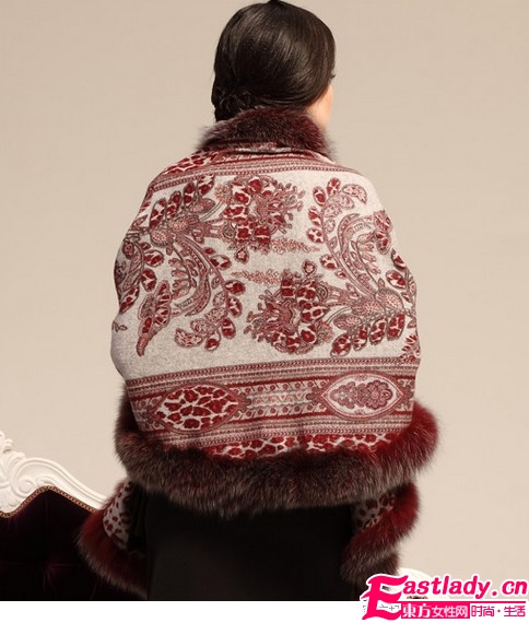 時尚圍巾單品給冬日添溫暖