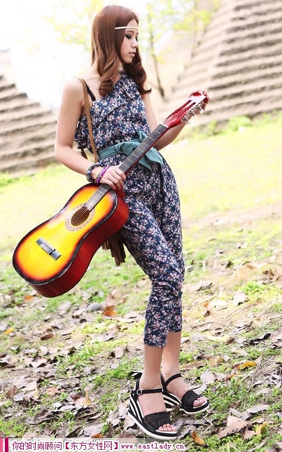 細(xì)節(jié)決定美-2012新款草編皮帶扣露趾涼鞋