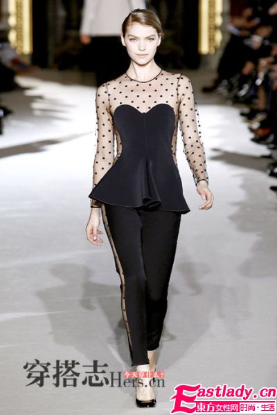 Dion Lee 2013早春--看 裙子上會 動"的線條