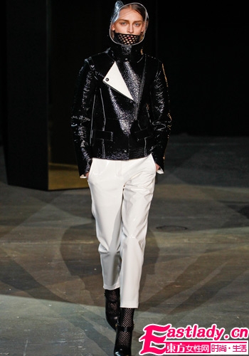 2012紐約秋冬時(shí)裝周 皮革是本季重點(diǎn)元素