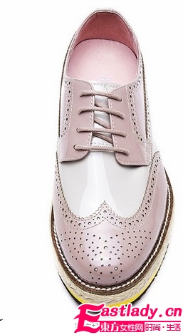 時(shí)髦松糕鞋 給你的裝扮錦上添花