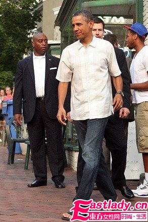 Emporio Armani 2011春夏男裝秀