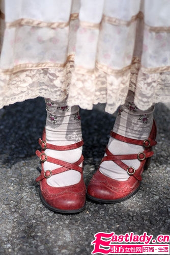 秋冬時(shí)尚襪子 讓腿部風(fēng)光無限