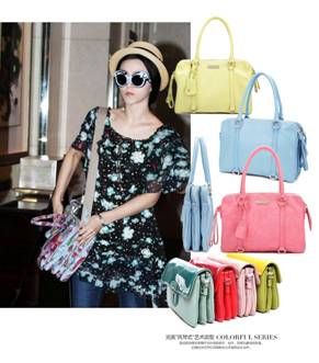 范冰冰多層印花包包 增添俏皮與隨性