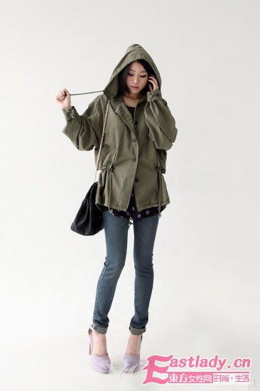 高調(diào)軍 綠 風(fēng)盛行 最佳搭配單品不過(guò)時(shí)