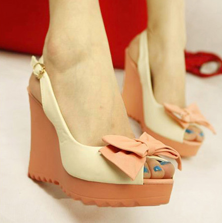 2011夏全牛皮磨砂款拖鞋 舒適又潮流