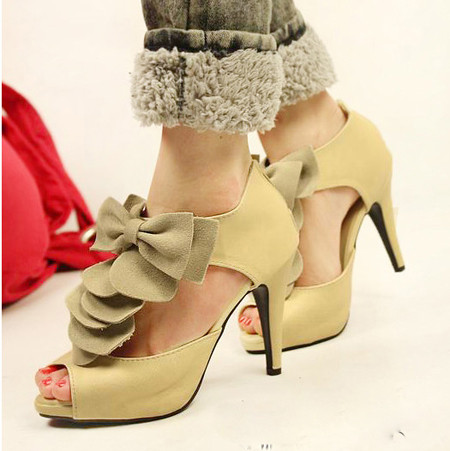 2011夏全牛皮磨砂款拖鞋 舒適又潮流