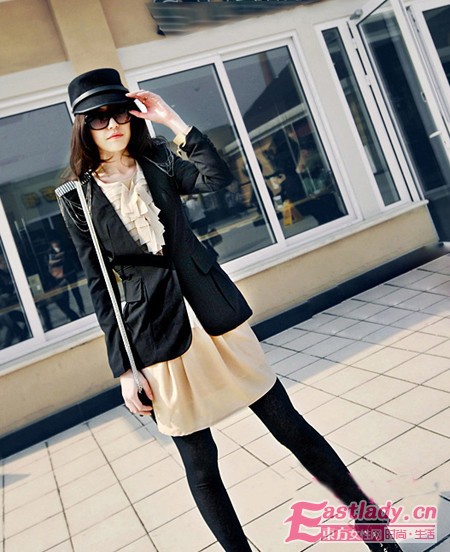 陽(yáng)春三月 率性大膽簡(jiǎn)約風(fēng)穿出時(shí)髦超大氣場(chǎng)