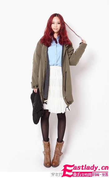 反季節(jié)穿搭 夏裙冬穿很時髦