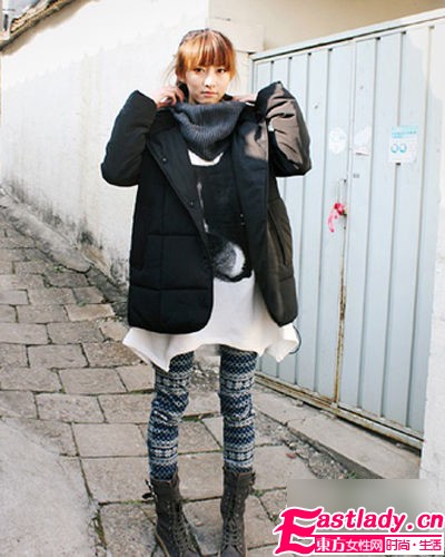 純色OUT 冬季迷戀北歐雪花leggings