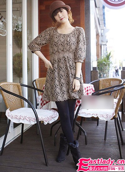 冬季甜美加倍 就將蕾絲作內(nèi)搭