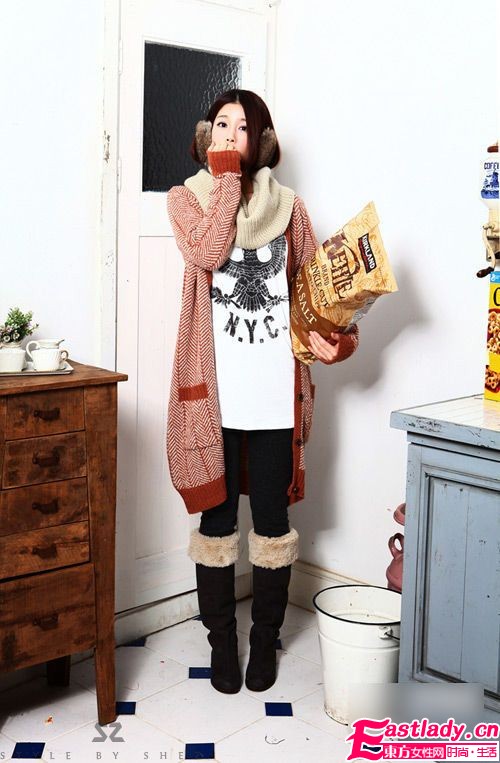 省錢(qián)達(dá)人必學(xué)4款翻毛靴8種潮搭法