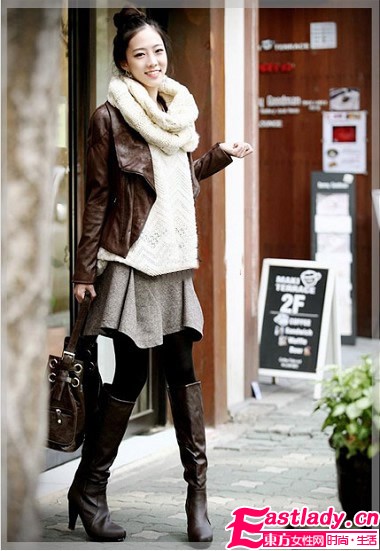 秋冬毛衣配長靴穿出高挑氣質(zhì)