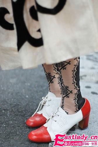 斑斕襪子 玩轉多彩腿部時尚